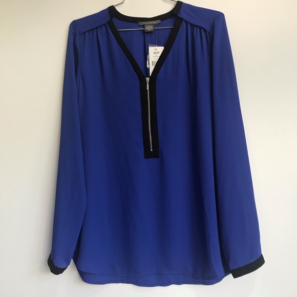GORGEOUS ROYAL BLUE CHIFFON TOP - Picture 5 of 5